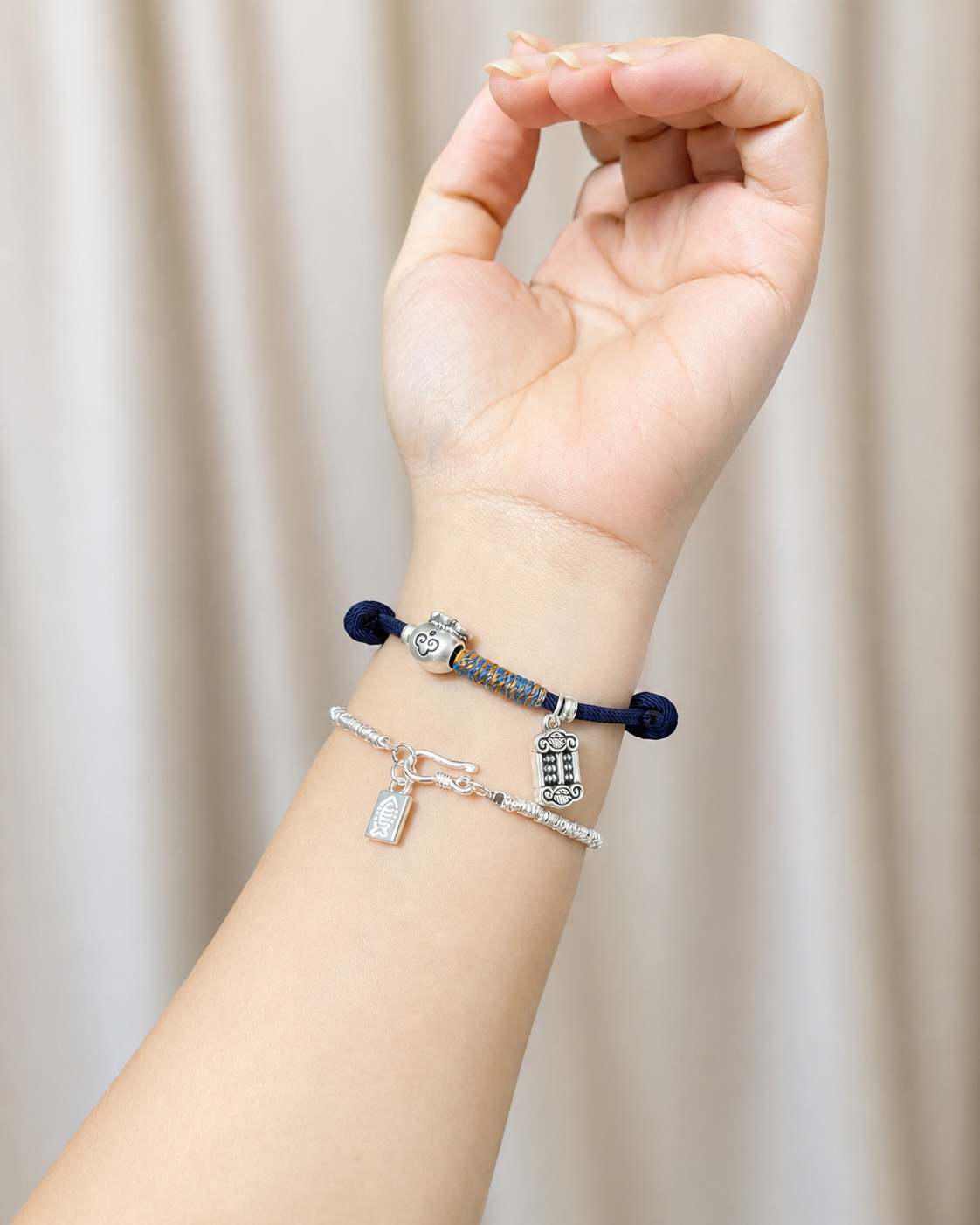 Bracelet cordon rouge OMNAGAR « Abacus » - Argent fin S999