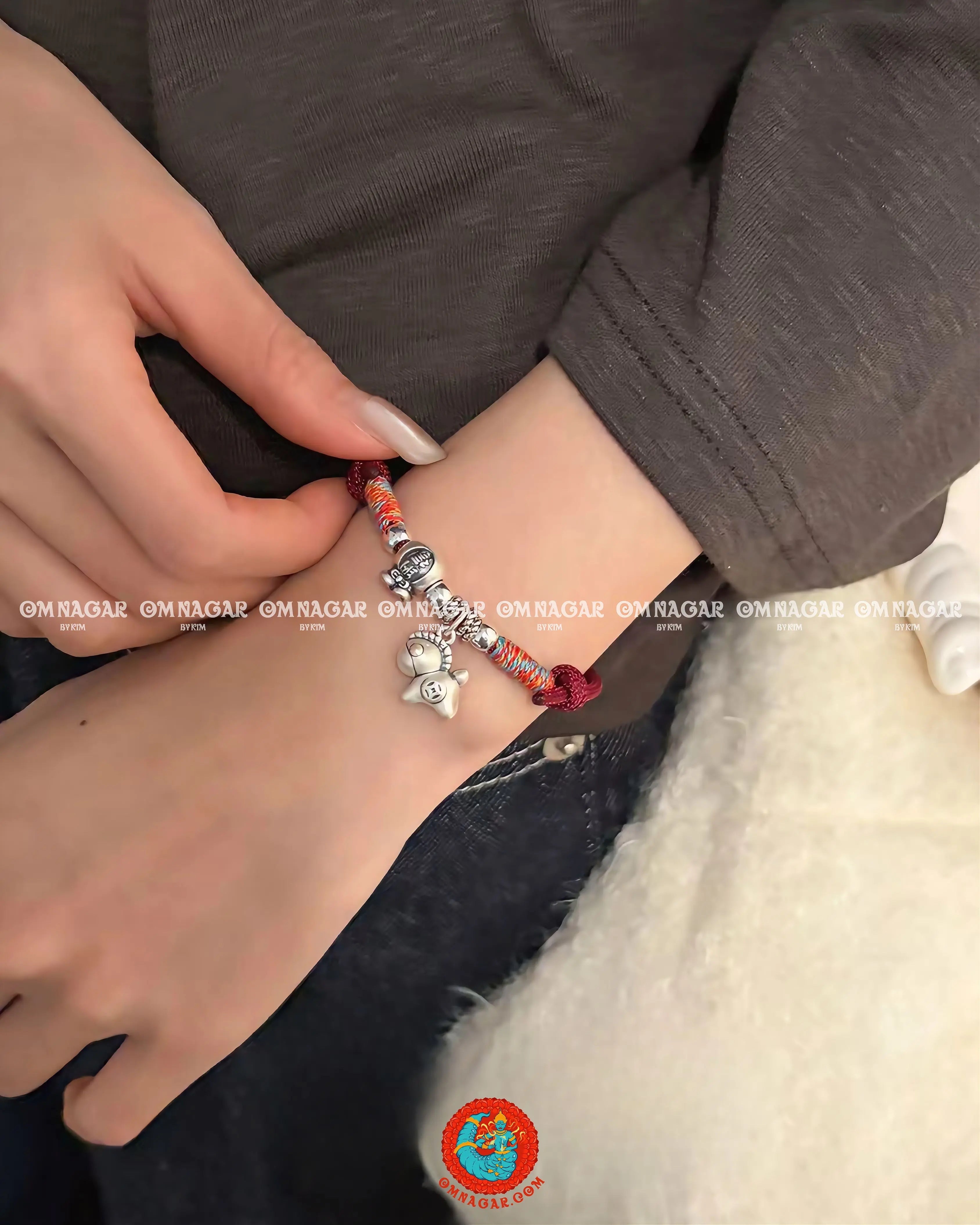 OMNAGAR “Little Horse” Five-Color Red String Bracelet with S999 Fine Silver Charm