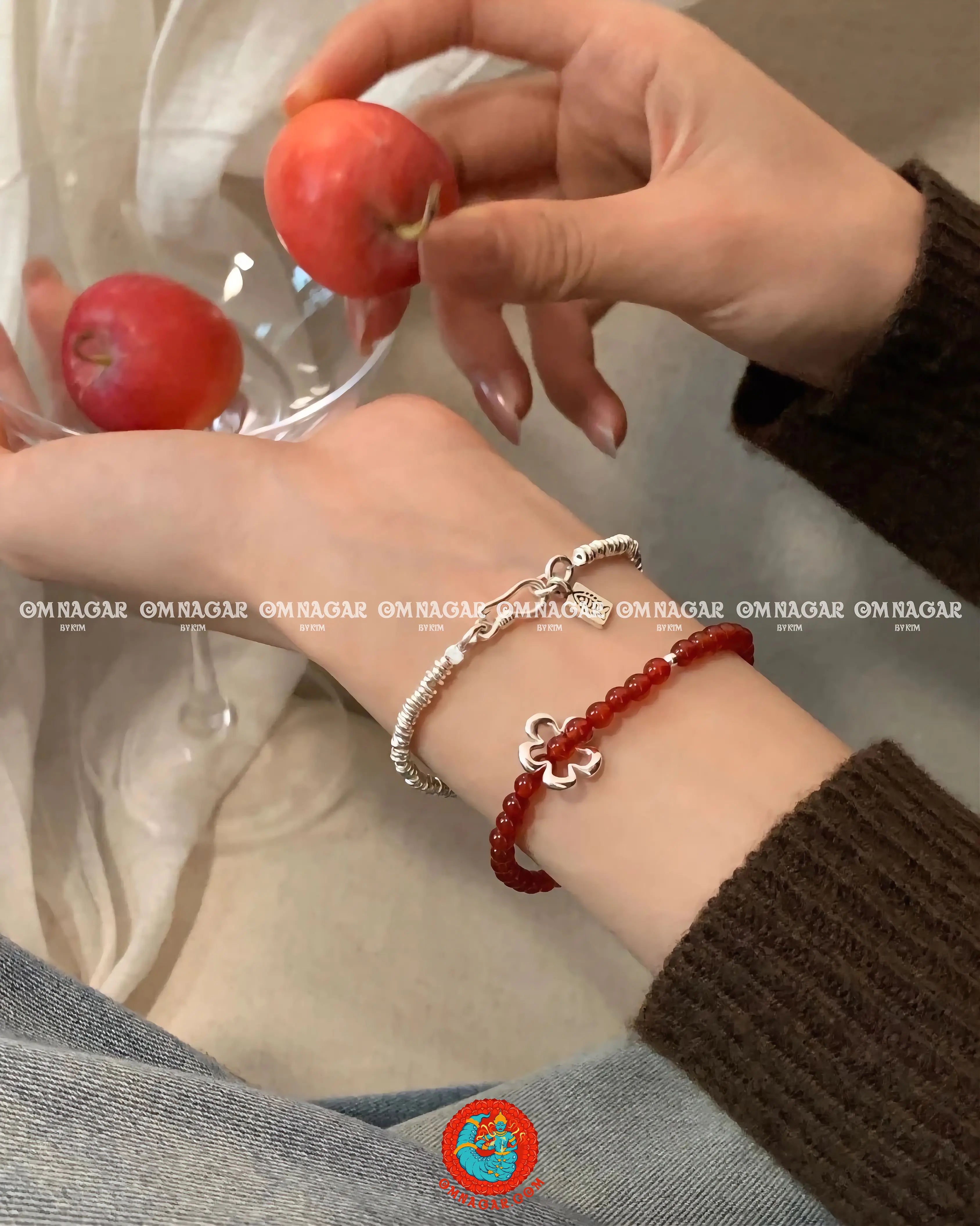 OMNAGAR “Natural Red Agate Flower” Bracelet - S925 Sterling Silver