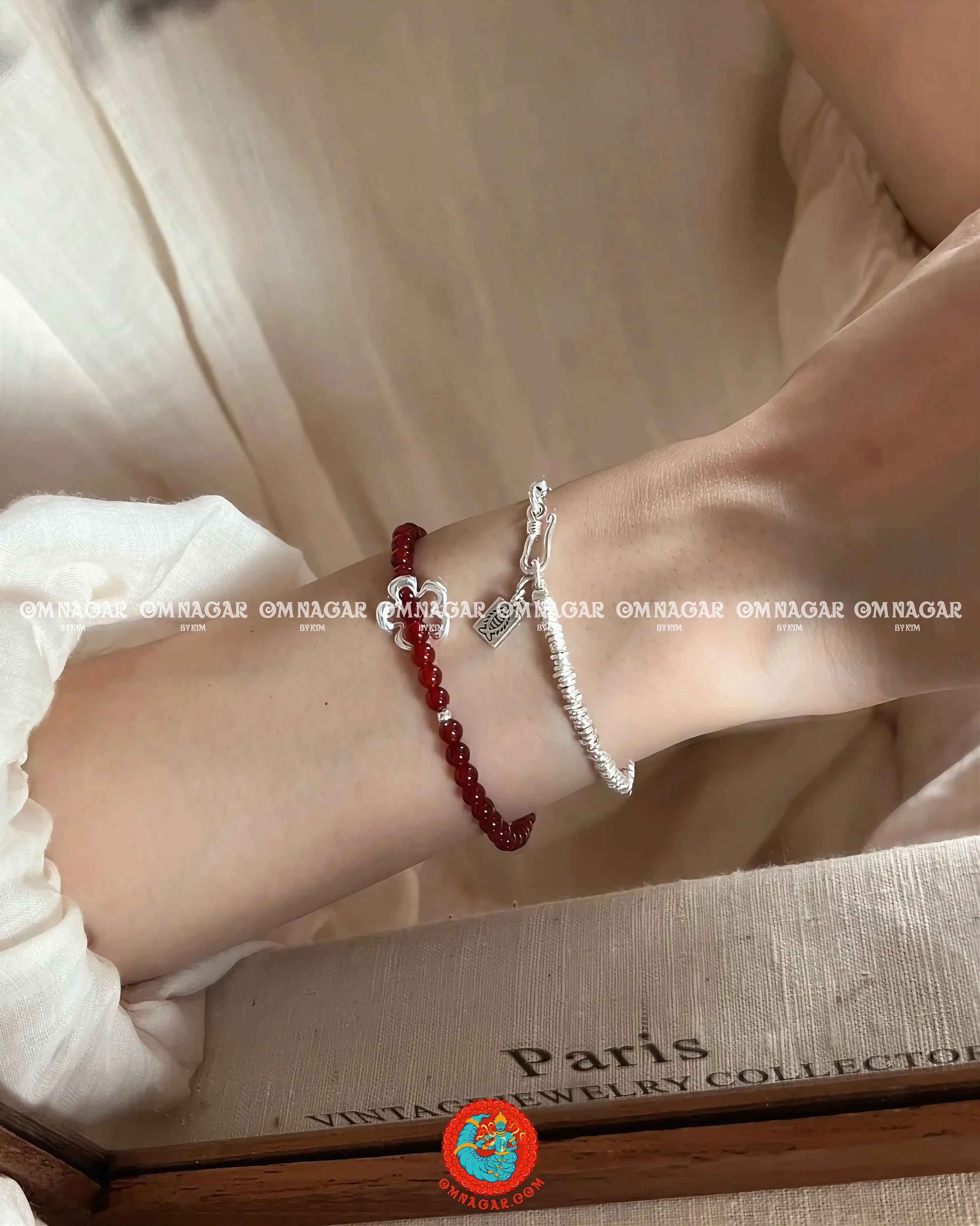OMNAGAR “Natural Red Agate Flower” Bracelet - S925 Sterling Silver