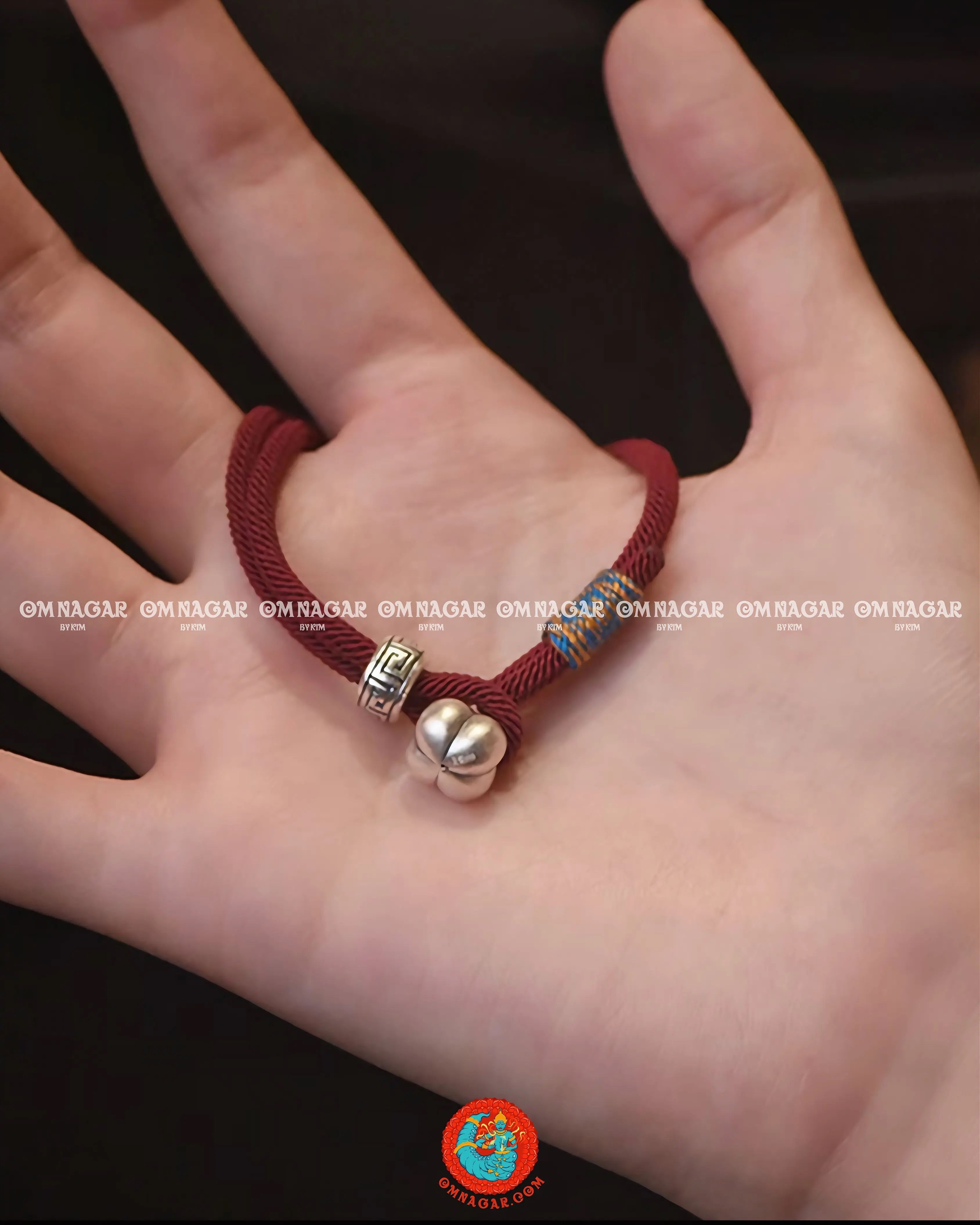 OMNAGAR “Persimmon & Meander” Red String Bracelet - S999 Fine Silver