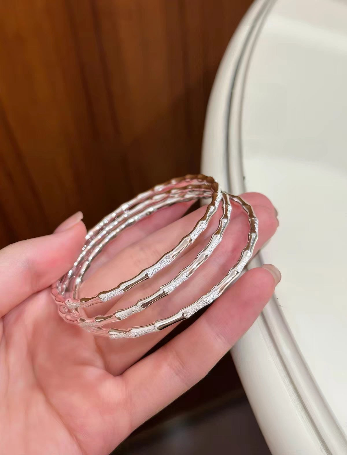 OMNAGAR “Bamboo Knot” 999 Fine Silver Bangle