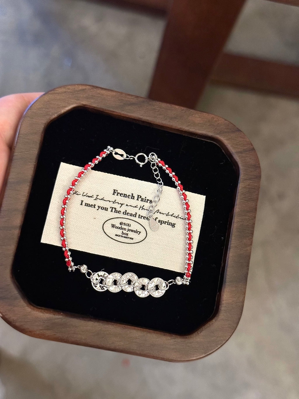 OMNAGAR “Five Coins” Red Thread 925 Silver Bracelet